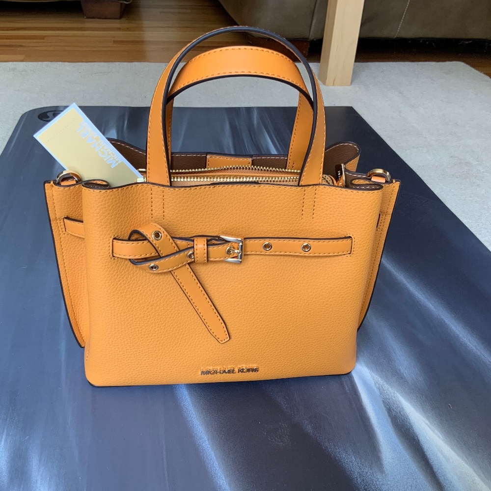 Micheal Kors Emilia small satchel